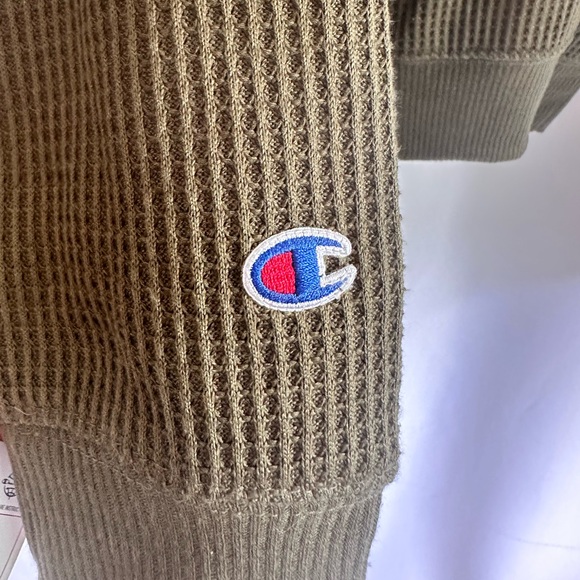 CHAMPION Cargo Olive Brushed Waffle Hoodie - Picture 4 of 8